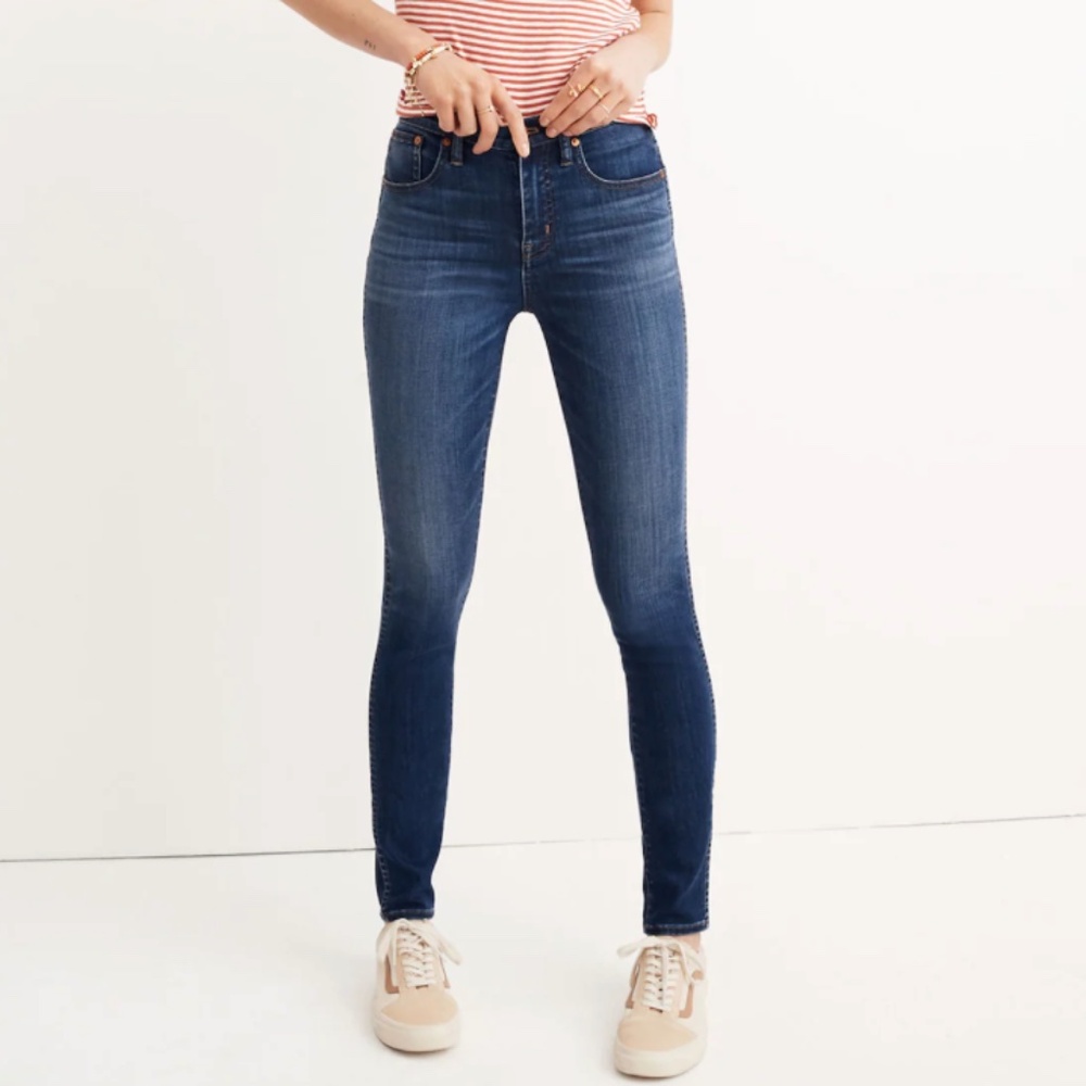 10" High-Rise Skinny Jeans in Danny Wash: TENCEL™ Denim Edition